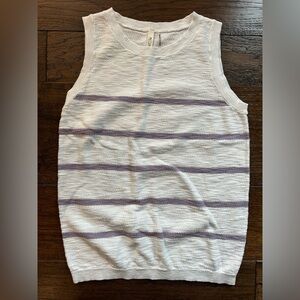 BE COOL White Sweater Vest- size S/M